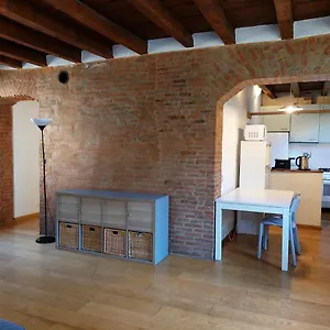 Habitación en casa particular Naviglio House, Milán