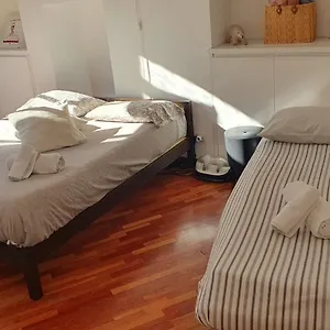 Apartamento Charming Design Into Navigli District, Milán